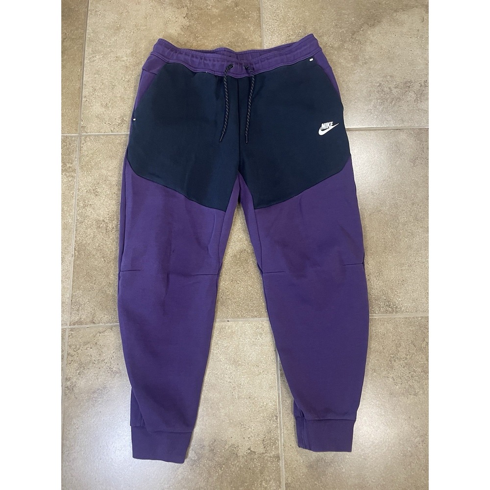 RARE Nike Sportswear Tech Fleece Joggers Mens Sz L Pants Purple CU4495-503